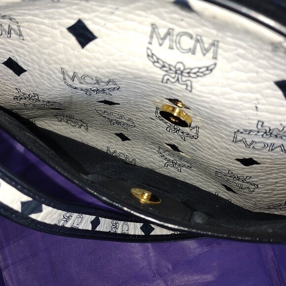 MCM Authentic White Visetos Crossbody Bag Navy Blue with dust bag - Picture 6 of 6